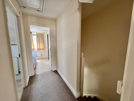 2 bedroom Semi-detached house for sale in Cavendish Way, Grantham, NG31