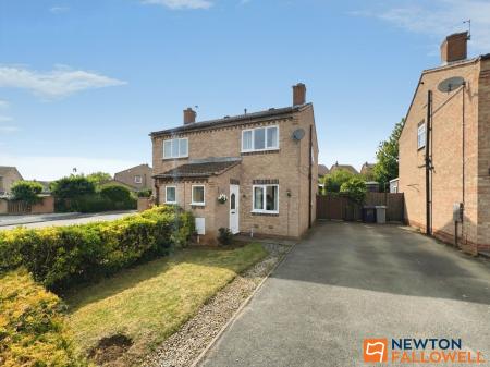 Carlisle Close, Grantham, NG31