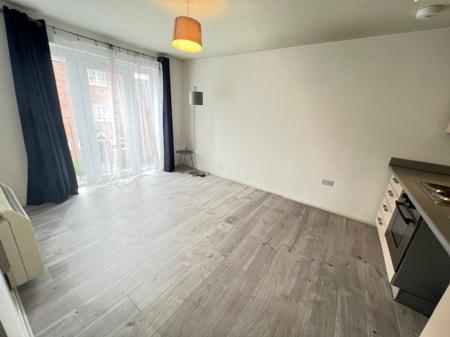 1 bedroom Flat to let in Bolsover Road, Grantham, NG31