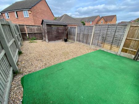 3 bedroom End of terrace house for sale in SOLD BY NEWTON FALLOWELL - Springfield Road