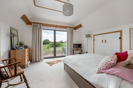 2 bedroom Barn for sale in Low Farm Drive, Folkingham, NG34