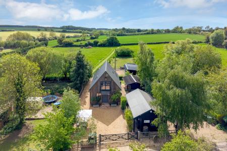 Low Farm Drive, Folkingham, NG34