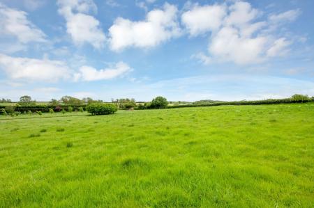2 bedroom Barn for sale in Low Farm Drive, Folkingham, NG34