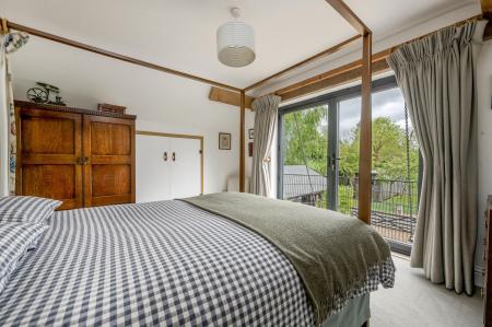 2 bedroom Barn for sale in Low Farm Drive, Folkingham, NG34