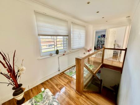 5 bedroom Detached house for sale in Harlaxton Road, Grantham, NG31
