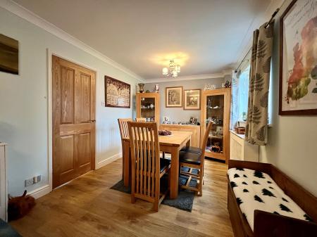 3 bedroom Detached house for sale in Baysdale Grove, Grantham, NG31