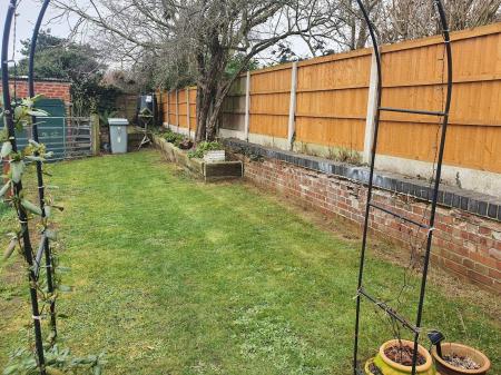 2 bedroom End of terrace house to let in 11 Lavender Cottages, Gelston, Grantham, NG32 2AE