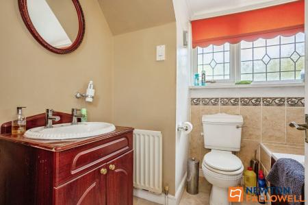 3 bedroom Detached house for sale in Welby Gardens, Grantham, NG31