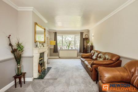 3 bedroom Detached house for sale in Welby Gardens, Grantham, NG31