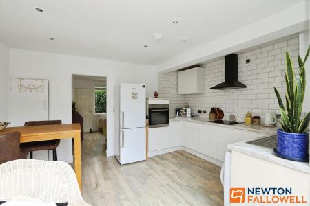 2 bedroom Terraced House for sale in Cowes Road, Grantham, NG31