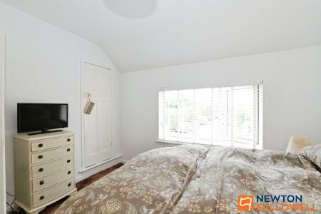 2 bedroom Terraced House for sale in Cowes Road, Grantham, NG31
