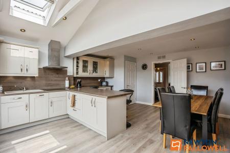 3 bedroom Detached house for sale in Barrowby Gate, Grantham, NG31