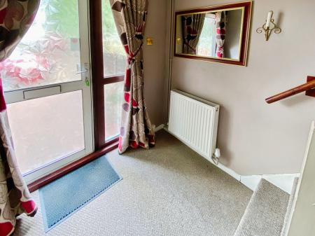 3 bedroom Semi-detached house for sale in Stour Court, Grantham, NG31