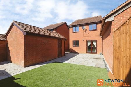 3 bedroom Detached house for sale in Regency Gardens, Grantham, NG31
