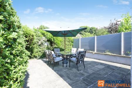 3 bedroom End of terrace house for sale in South Parade, Grantham, NG31