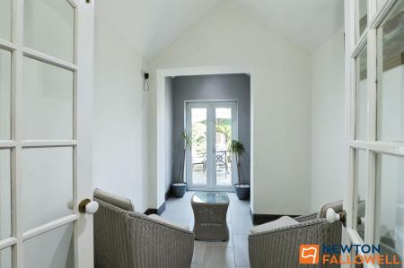 3 bedroom Terraced House for sale in South Parade, Grantham, NG31