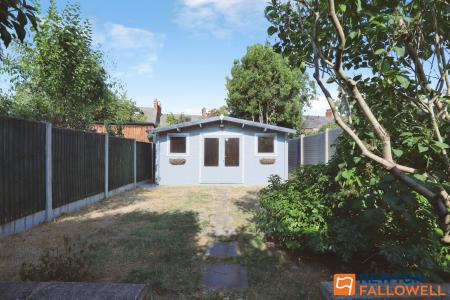 3 bedroom End of terrace house for sale in South Parade, Grantham, NG31