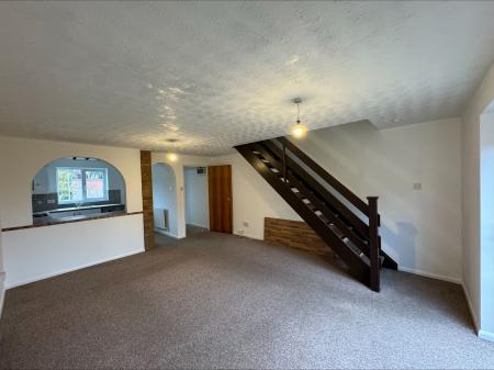 2 bedroom End of terrace house to let in Hazelwood Drive, Gonerby Hill Foot, NG31