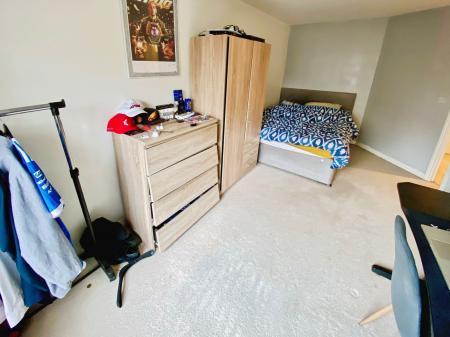 2 bedroom Apartment for sale in Hathersage Close, Grantham, NG31