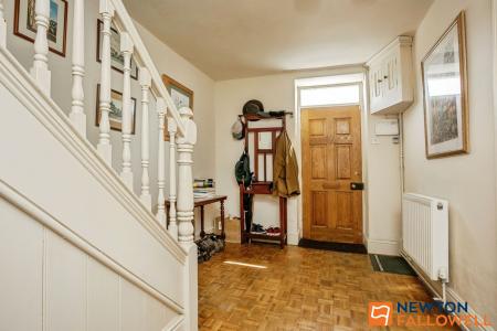 4 bedroom Detached house for sale in Ermine Street, Ancaster, NG32
