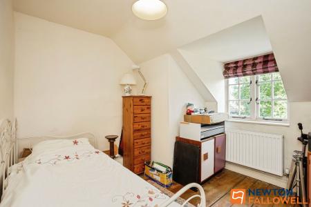 4 bedroom Detached house for sale in Ermine Street, Ancaster, NG32