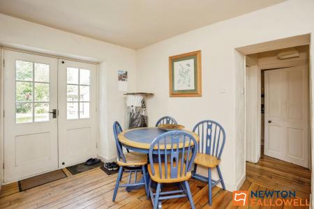 4 bedroom Detached house for sale in Ermine Street, Ancaster, NG32