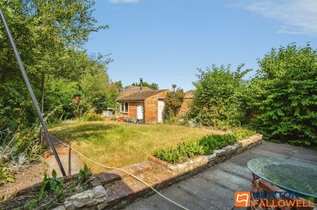 4 bedroom Detached house for sale in Ermine Street, Ancaster, NG32
