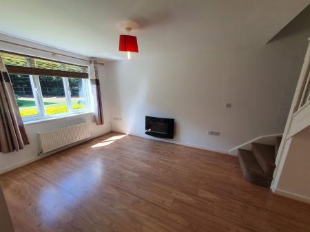 2 bedroom Terraced House to let in Becketts Close, Grantham, NG31