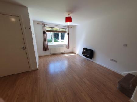 2 bedroom Terraced House to let in Becketts Close, Grantham, NG31