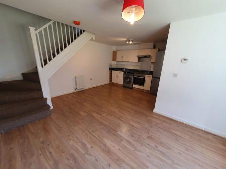 2 bedroom Terraced House to let in Becketts Close, Grantham, NG31