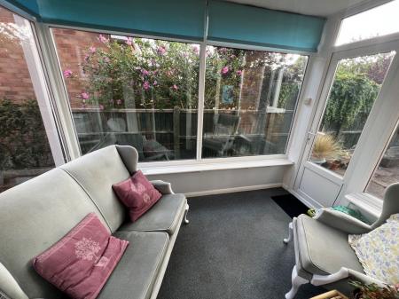 2 bedroom Detached bungalow to let in Highcliffe Road, Grantham, NG31