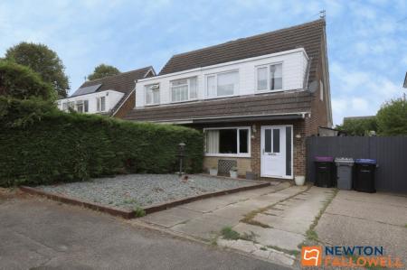 Valley Road, Grantham, NG31