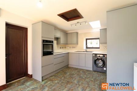 2 bedroom Barn Conversion for sale in Fish Well Close, Skillington, NG33