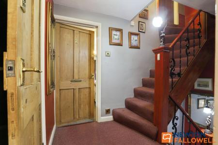 5 bedroom Terraced House for sale in North Parade, Grantham, NG31