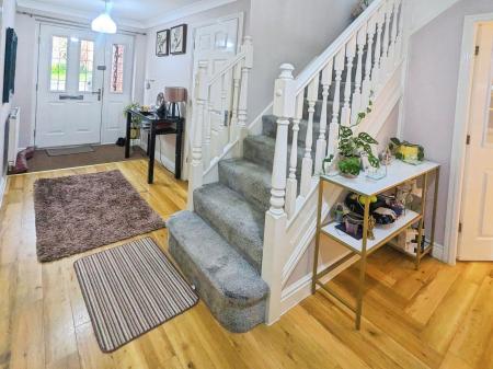 4 bedroom Detached house for sale in Richmond Drive, Grantham, NG31