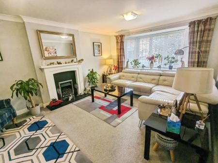 4 bedroom Detached house for sale in Richmond Drive, Grantham, NG31
