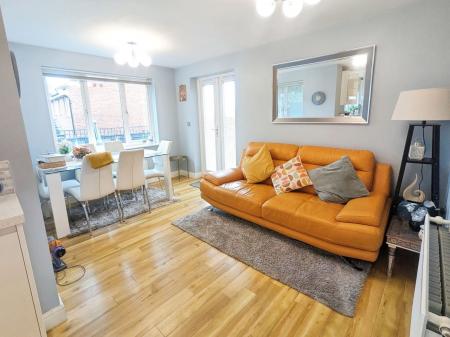 4 bedroom Detached house for sale in Richmond Drive, Grantham, NG31