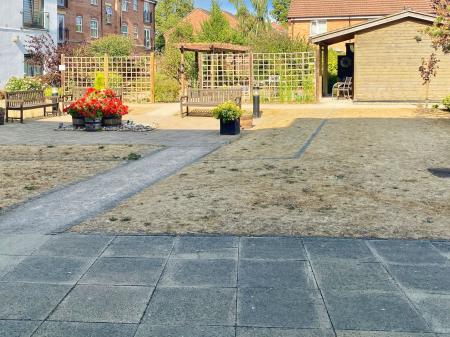 2 bedroom Apartment for sale in Brick Kiln Place, Grantham, NG31