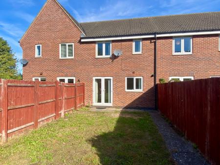 3 bedroom Terraced House for sale in Ormonde Close, Grantham, NG31