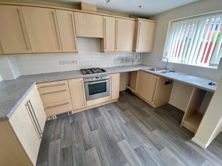 3 bedroom Terraced House for sale in Ormonde Close, Grantham, NG31