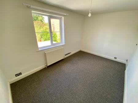 2 bedroom Cottage for sale in Gelston, Grantham, NG32