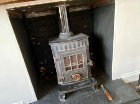 2 bedroom Cottage for sale in Gelston, Grantham, NG32