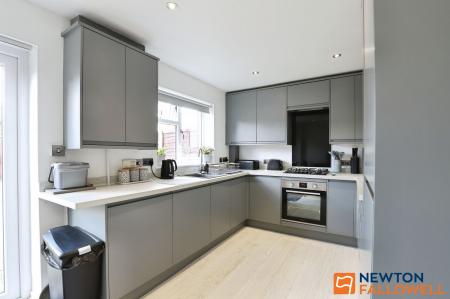 2 bedroom Semi-detached house for sale in The Drift, Barrowby, NG32