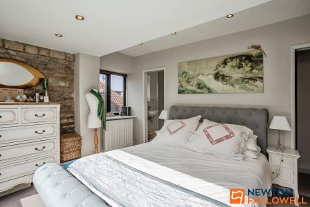 4 bedroom Detached house for sale in Signal Road, Grantham, NG31
