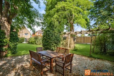4 bedroom Detached house for sale in Signal Road, Grantham, NG31