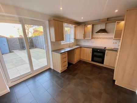 3 bedroom Terraced House to let in Wilks Road, Grantham, NG31