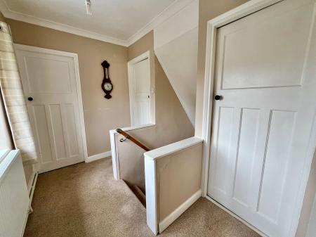3 bedroom Terraced House for sale in Beechcroft Road, Grantham, NG31