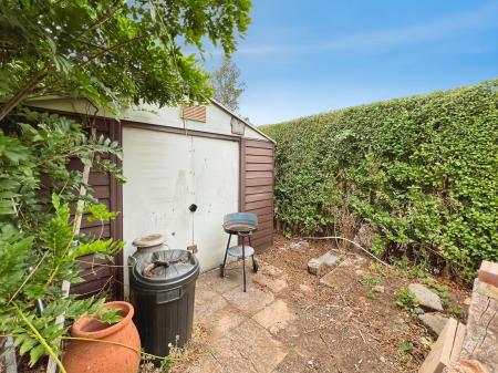 3 bedroom Terraced House for sale in Beechcroft Road, Grantham, NG31