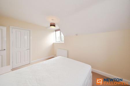 5 bedroom Detached house for sale in Turnor Road, Harrowby, NG31