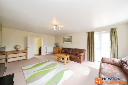 5 bedroom Detached house for sale in Turnor Road, Harrowby, NG31